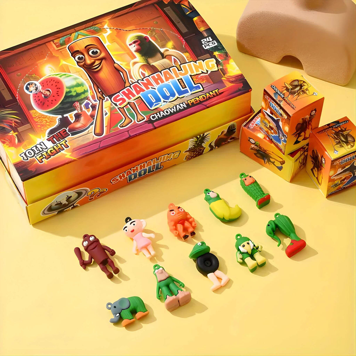 RotBox – 24 st Italienska Mindrot-karaktärer Nyckelringar & Samlarfigurer i Mystery Box