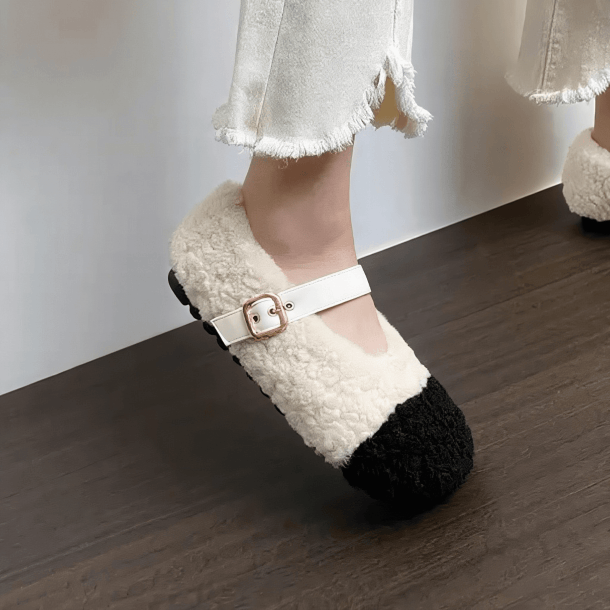 CuddleFlex - Plush Cozy Shoes with Gold Buckle & Two-tone Comfort for Indoor and Light Outdoor Use