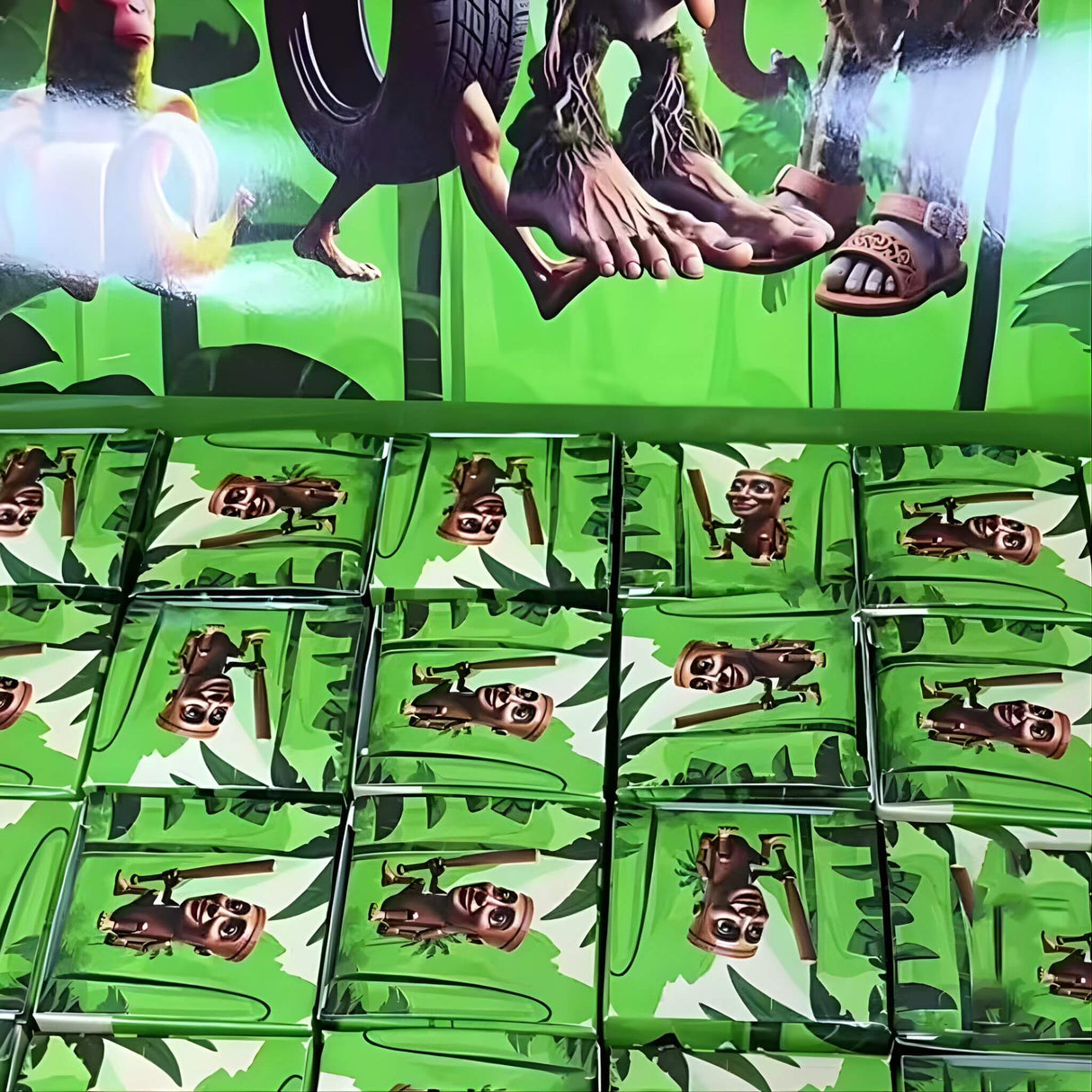 BlinkBox - 24 Italian Mindrot Blind Box Figures & Keychains in Mystery Collector's Set