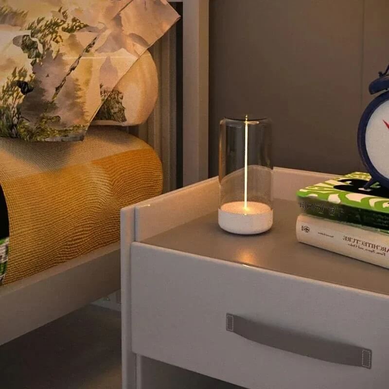 QuantumGlow – Bärbar LED-lampa med magnetisk och flexibel filament | USB-C uppladdningsbar ambient belysning