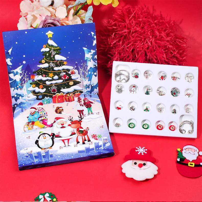Charméa - 24 Day Jewelry Advent Calendar for Girls and Women with Christmas Charms and Bracelets