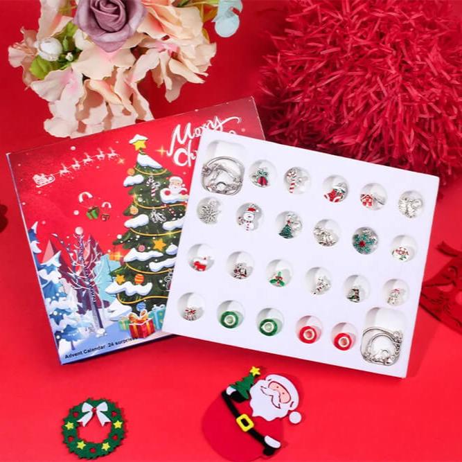 Charméa - 24 Day Jewelry Advent Calendar for Girls and Women with Christmas Charms and Bracelets