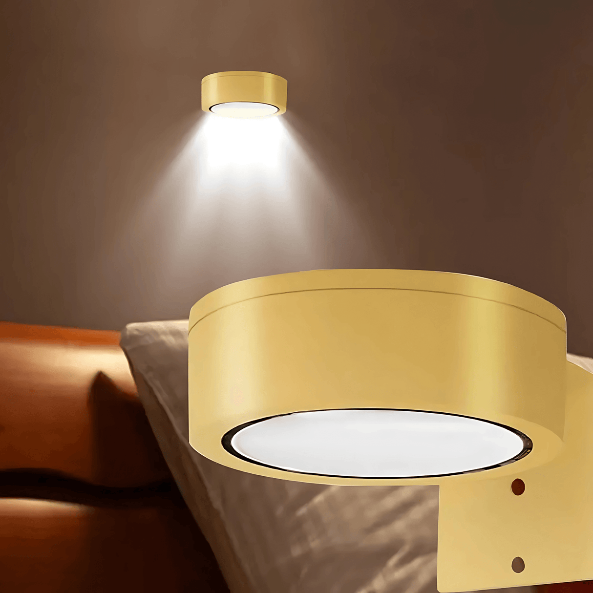 LINA – 2-pack LED Vägglampor i Svart & Guld med 13 Färglägen, Magnetfäste & Fjärrkontroll