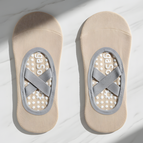 GripFlow – Halkfria Yoga- och Pilatesstrumpor med Ventilerande Komfort & Stabilt Grepp