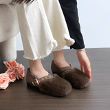 FurVibe – Plyschiga Cozy Skor med Guldspänne & Halkfri Sula för Inomhus och Lättare Utomhusbruk