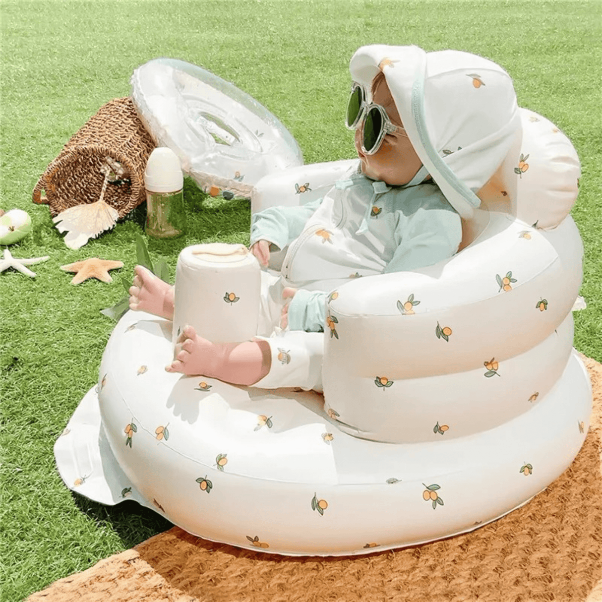 BabyNest - Inflatable Baby Chair in PVC for Feeding, Bathing & Play