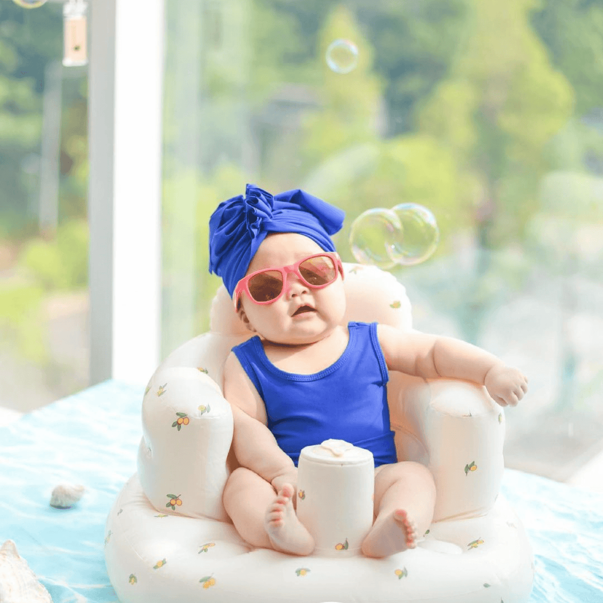 BabyNest - Inflatable Baby Chair in PVC for Feeding, Bathing & Play