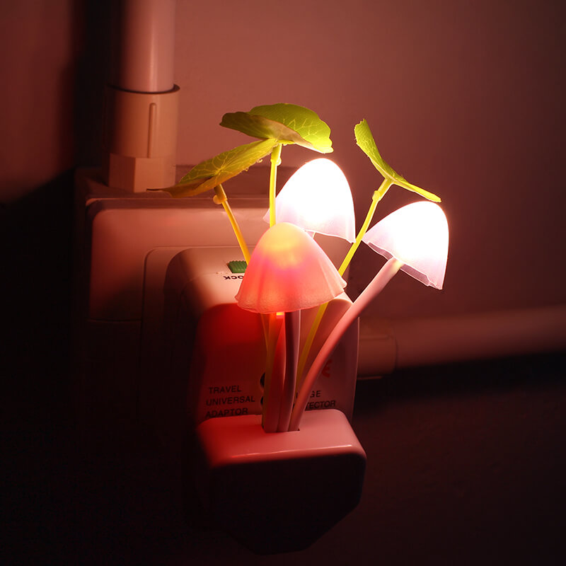 GlowLush – Sensorstyrd LED Nattlampa med Svampdesign | Mjuk Belysning för Drömmiga Kvällar