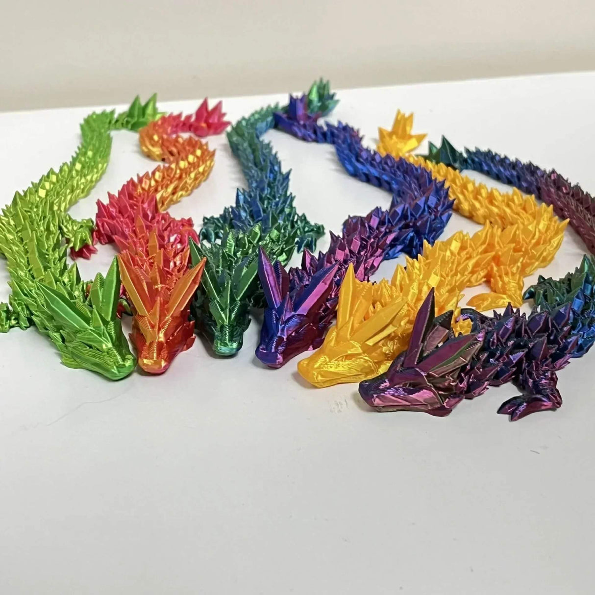 DrakeMorph - Rörlig 3D-printad Drakmodell för Dekor och Fantasi