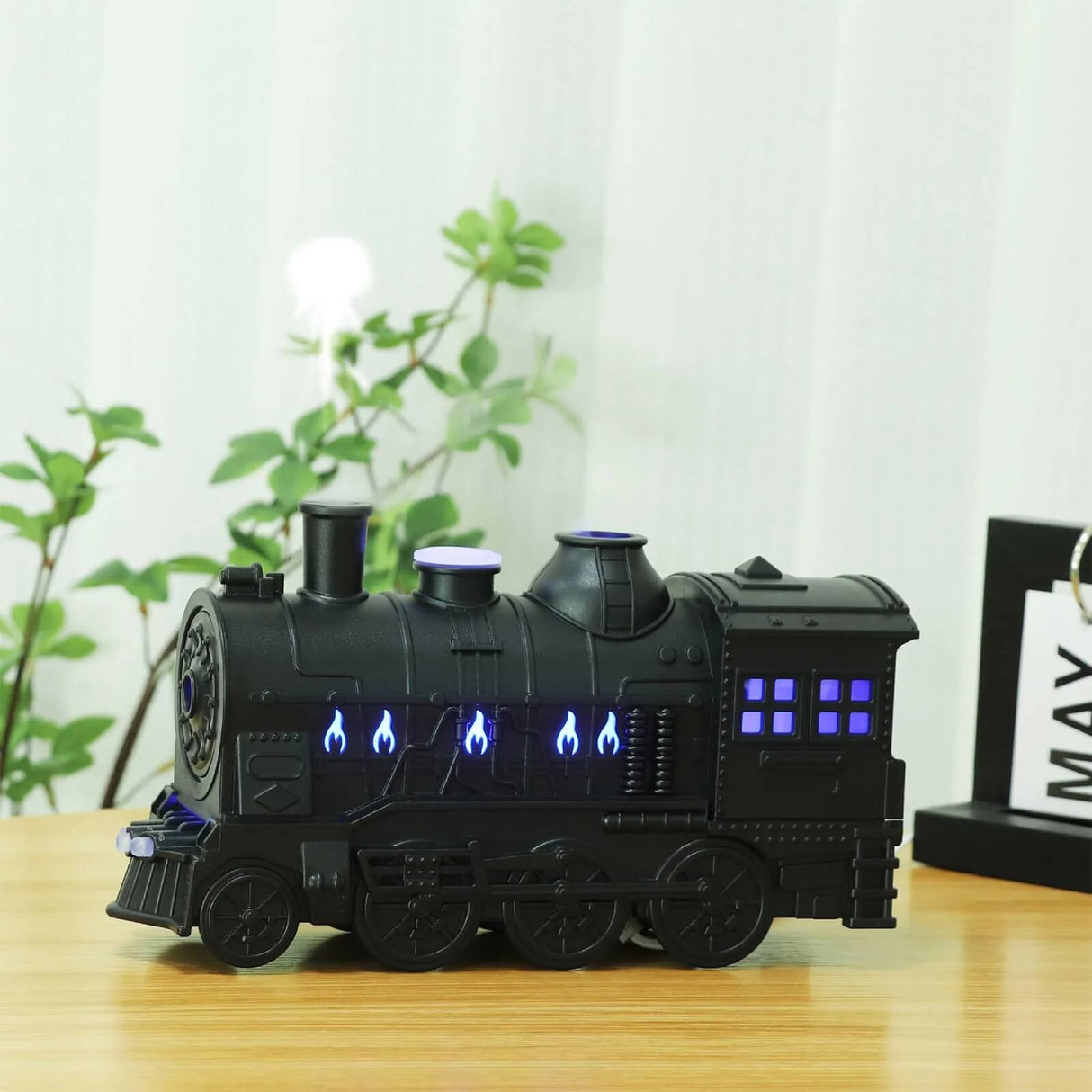 TrainAroma - Luftfuktare & Aromadiffusor med LED och Fjärrkontroll | Unik Tåginspirerad Design